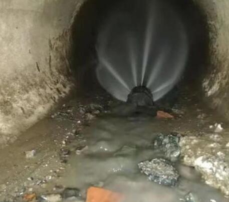 大化市政管道清淤